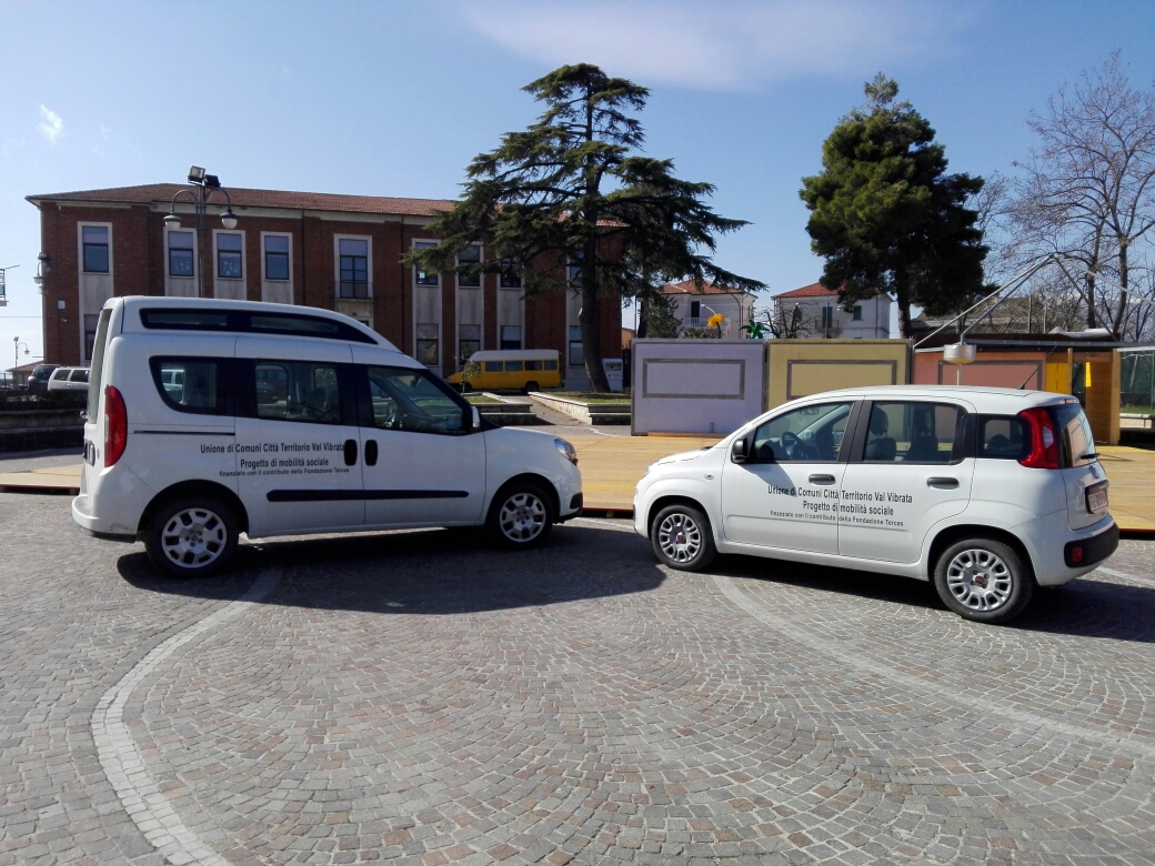 Unione di Comuni Val Vibrata : 2 nuovi mezzi  per il trasporto di persone con disabilità